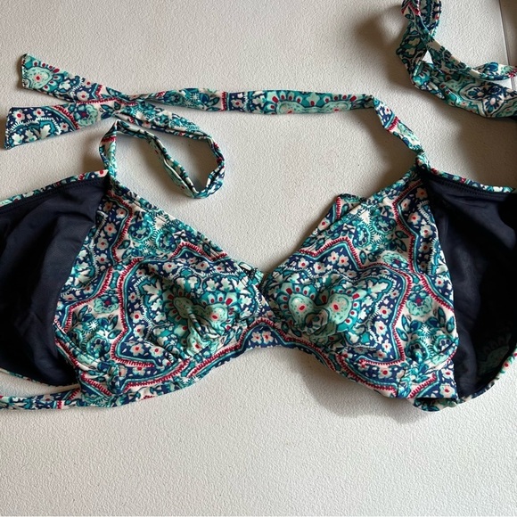 Athleta Blue Print Monaco Bra Cup Wrap Bikini Halter Swim Top  38 b/c - Picture 3 of 7